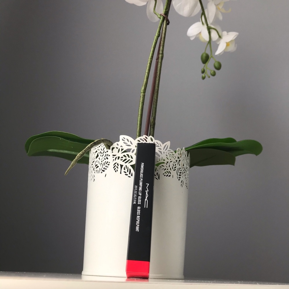 👄 MAC Cosmetics Powerglass Plumping Lip Gloss